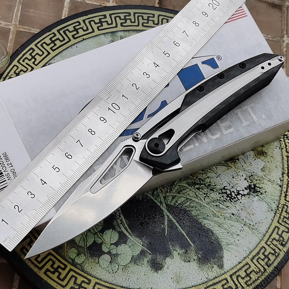 JUFULE новая коробка ZT 0990 Настоящее углеродное волокно керамический подшипник Mark 20CV выживание тактический инструмент для повседневного использования складной карманный нож для кемпинга
JUFULE новая коробка ZT 0990 Настоящее углеродное волокно керамический подшипник Mark 20CV выживание тактический инструмент для повседневного использования складной карманный нож для кемпинга
