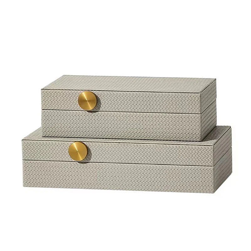 Маленькая кожаная шкатулка для ювелирных изделий для женщин, органайзер для колец, браслетов, серег, портативный бокс для хранения ожерелий и аксессуаров
Маленькая кожаная шкатулка для ювелирных изделий для женщин, органайзер для колец, браслетов, серег, портативный бокс для хранения ожерелий и аксессуаров