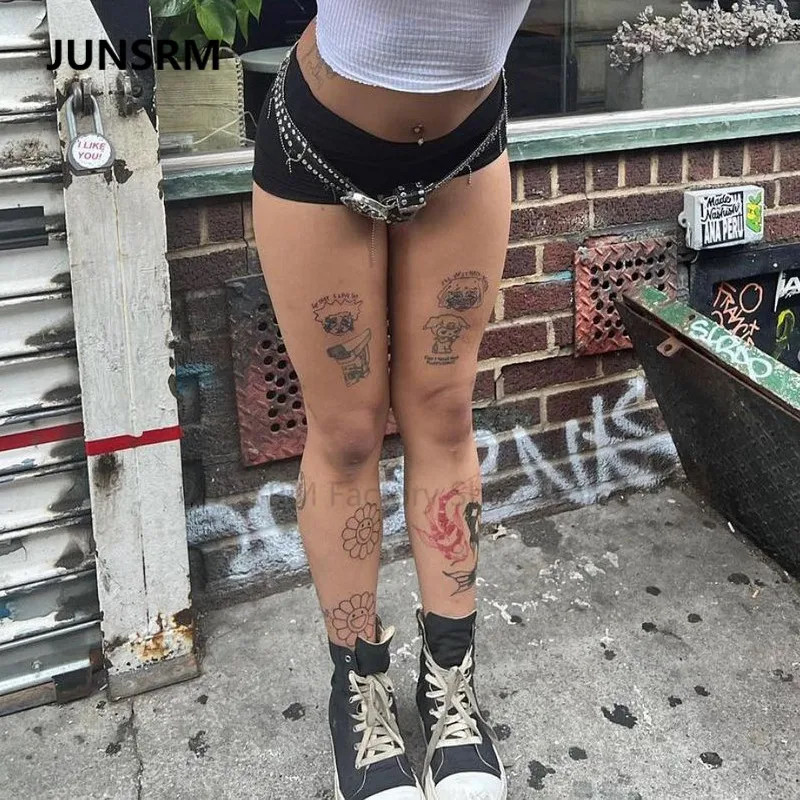 2022 Black Lace-up Women Vulcanized Shoes Round Toe Patent Leather Unisex Sneakers Men Street Art Hip-hop Rock Rap Flats Shoes
2022 Black Lace-up Women Vulcanized Shoes Round Toe Patent Leather Unisex Sneakers Men Street Art Hip-hop Rock Rap Flats Shoes