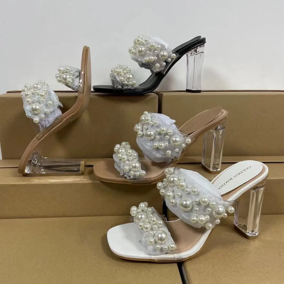 New Women Open Toe Sandalias Femme Personality Square Toe Sandales Thicken Fretwork Med High Heels Sandals
New Women Open Toe Sandalias Femme Personality Square Toe Sandales Thicken Fretwork Med High Heels Sandals