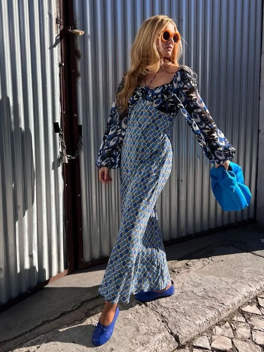 Women Floral Plaid Print Square Collar Long Sleeve Vintage Silk Midi Dress
Women Floral Plaid Print Square Collar Long Sleeve Vintage Silk Midi Dress