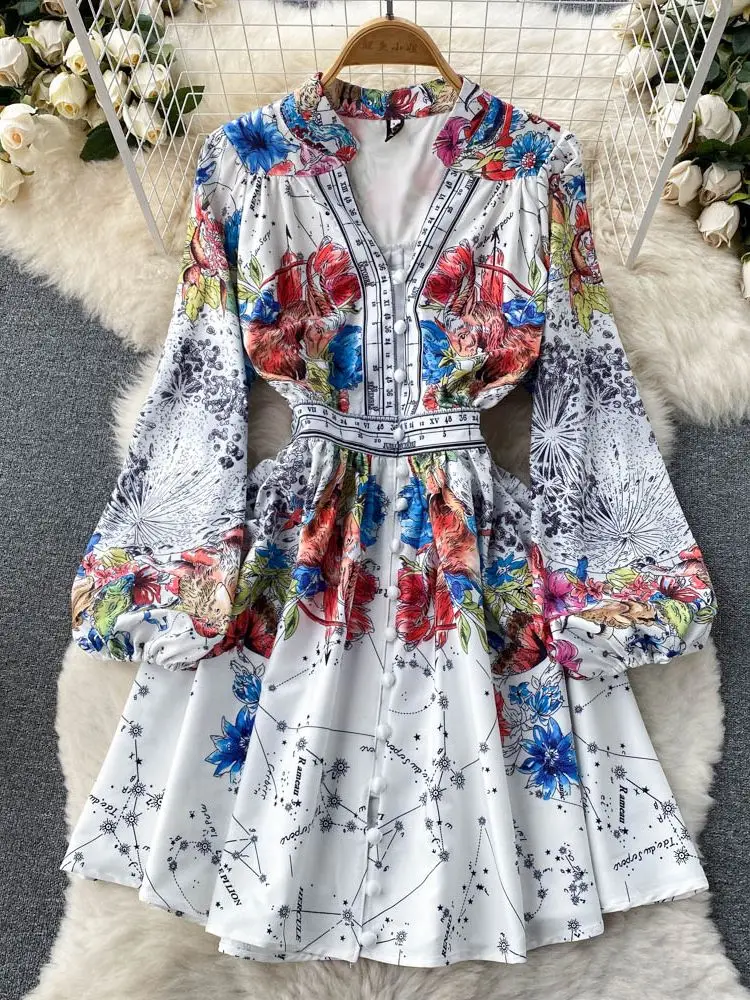 Merchall Runway Vintage Single Breasted Dress Women V-Neck Floral Print Lantern Sleeve Dress Female Holiday Mini Dress M1921
Merchall Runway Vintage Single Breasted Dress Women V-Neck Floral Print Lantern Sleeve Dress Female Holiday Mini Dress M1921