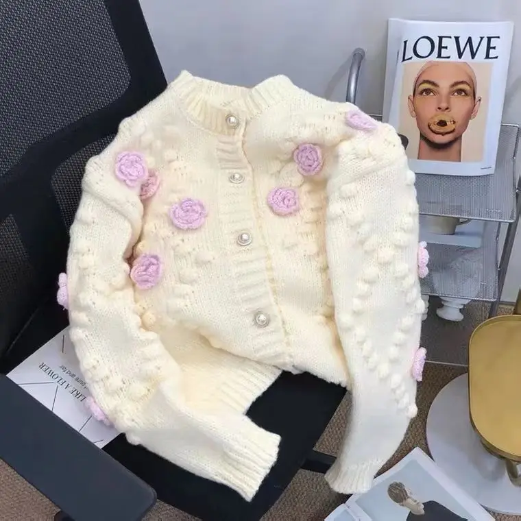 2023 Women Spring Autumn Fashion Flower Knitted Cardigan Female Long Sleeve Sweater Coats Ladies Loose Casual Jackets Y252
2023 Women Spring Autumn Fashion Flower Knitted Cardigan Female Long Sleeve Sweater Coats Ladies Loose Casual Jackets Y252