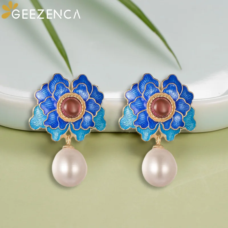 GEEZENCA 925 Sterling Silver Freshwater Pearl Red Agate Enamel Drop Earrings Vintage Cloisonne Chinese Style Earring Gift
GEEZENCA 925 Sterling Silver Freshwater Pearl Red Agate Enamel Drop Earrings Vintage Cloisonne Chinese Style Earring Gift
