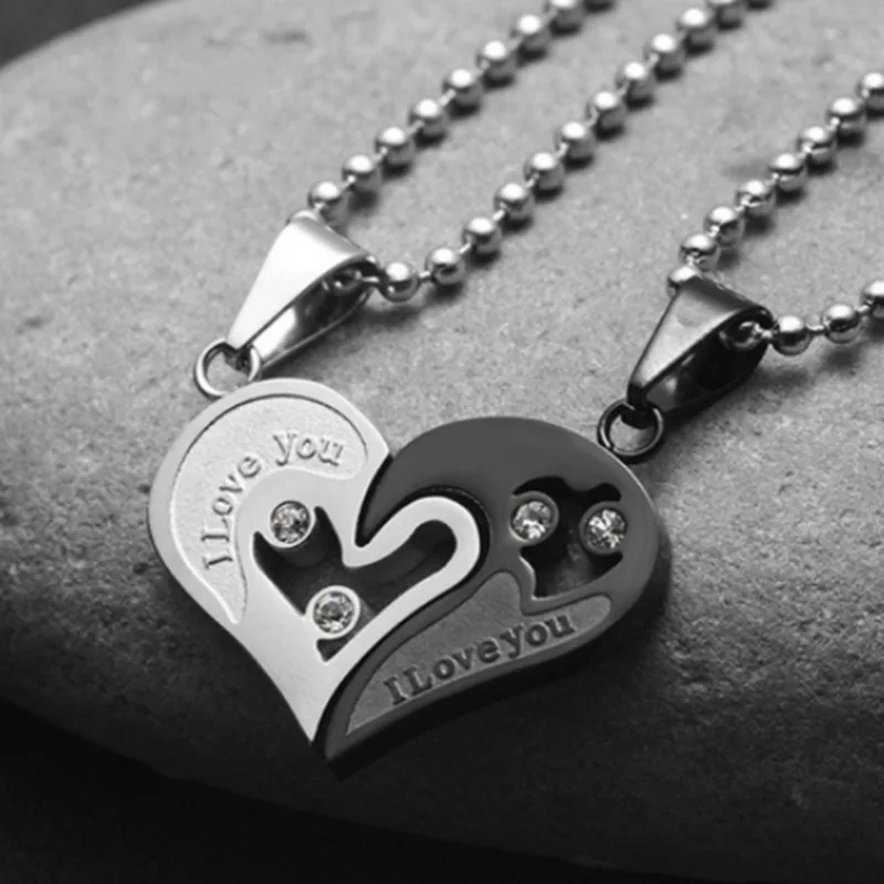 2023 New Exquisite Fashion Love Couple Matching Necklace Charm Heart Letter Jewelry Heart Couple Necklace Birthday Gift
2023 New Exquisite Fashion Love Couple Matching Necklace Charm Heart Letter Jewelry Heart Couple Necklace Birthday Gift
