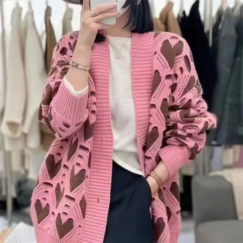 Autumn new sweater cardigan lazy wind sweater women's jacquard sweater women's coat
Autumn new sweater cardigan lazy wind sweater women's jacquard sweater women's coat