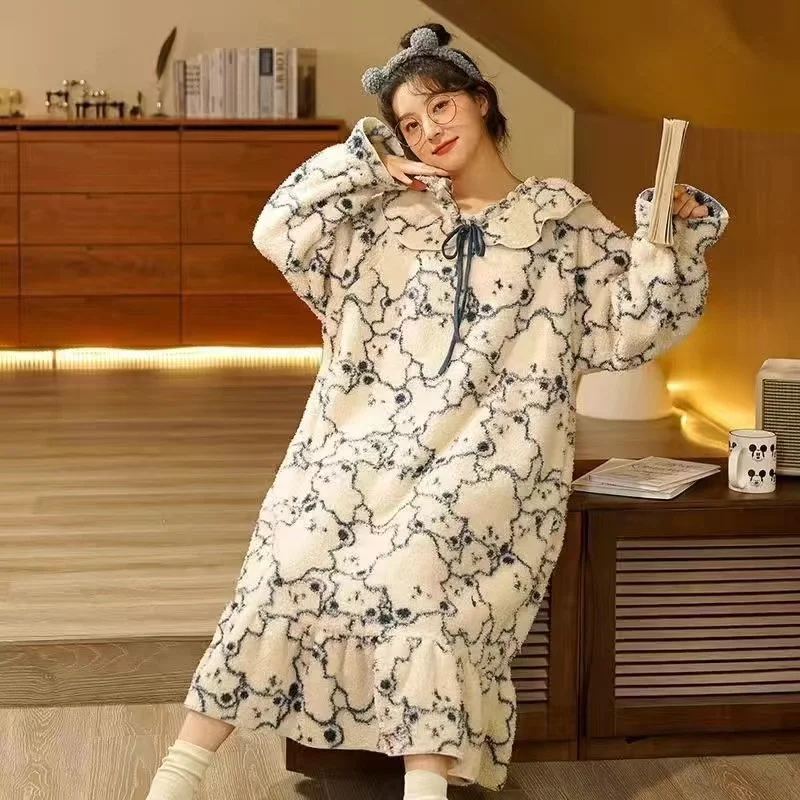 Autumn Winter Nightdress For Women Thick Warm Flannel Long Sleeve Nightgowns Sweet Loose Leisure Homewear Home Clothes
Autumn Winter Nightdress For Women Thick Warm Flannel Long Sleeve Nightgowns Sweet Loose Leisure Homewear Home Clothes