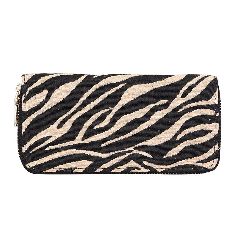 New Wallets for Women Fashionable Black and White Striped Women's Wallet with Multiple Card Slots Purse
New Wallets for Women Fashionable Black and White Striped Women's Wallet with Multiple Card Slots Purse