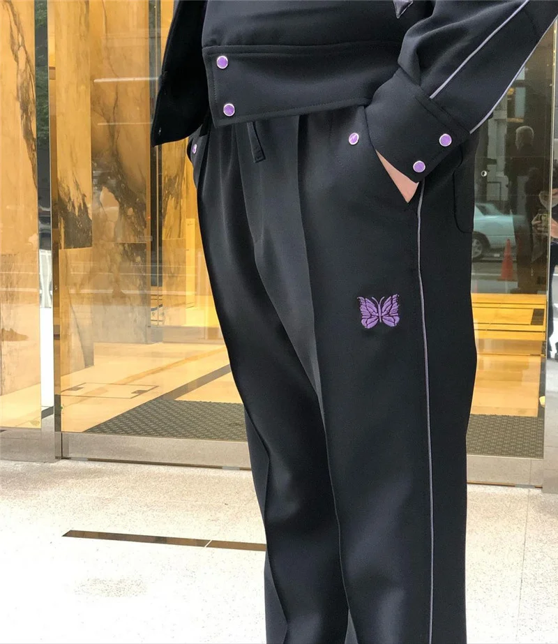 Luxury Brand high quality Black Needles Jackets Men Women Purple Stripe Butterfly Embroidery AWGE NEEDLES Track Jacket High Stre
Luxury Brand high quality Black Needles Jackets Men Women Purple Stripe Butterfly Embroidery AWGE NEEDLES Track Jacket High Stre
