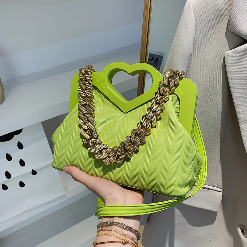 Luxury Brand Design Clip Shoulder Crossbody Bag for Women Handbag and Purses 2022 New Ladies Messenger Travel Bag High Quality
Luxury Brand Design Clip Shoulder Crossbody Bag for Women Handbag and Purses 2022 New Ladies Messenger Travel Bag High Quality
