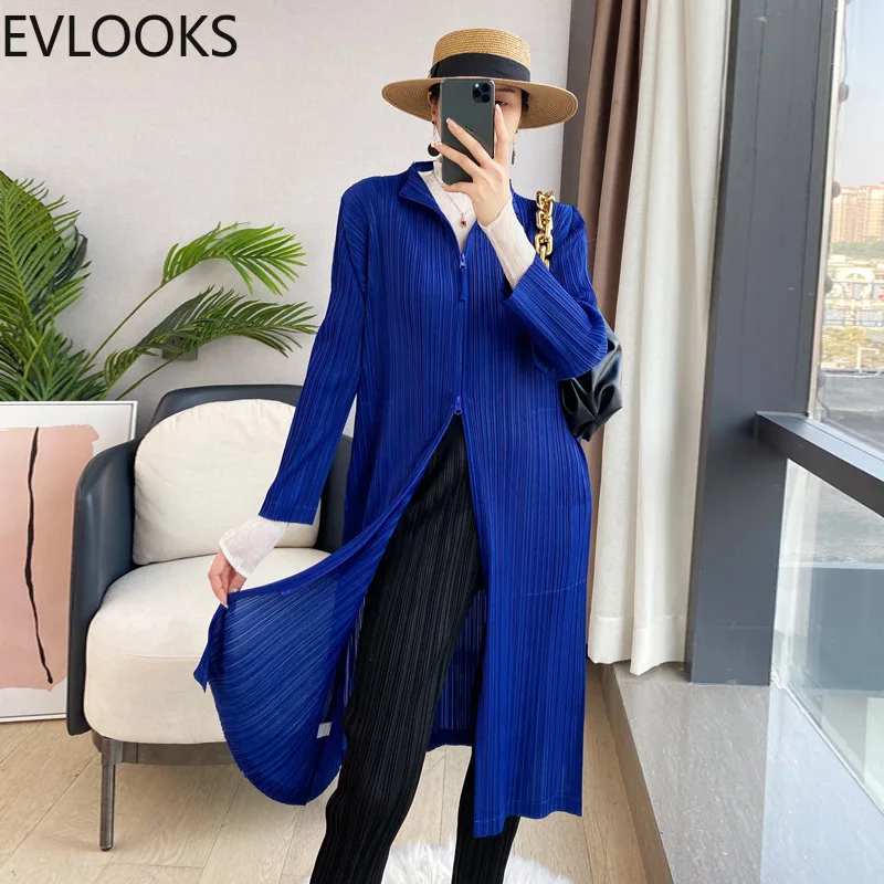 Женский свободный плиссированный тренчкот evlook, повседневный Универсальный однотонный тренчкот на молнии, Осень-зима 2022
Женский свободный плиссированный тренчкот evlook, повседневный Универсальный однотонный тренчкот на молнии, Осень-зима 2022