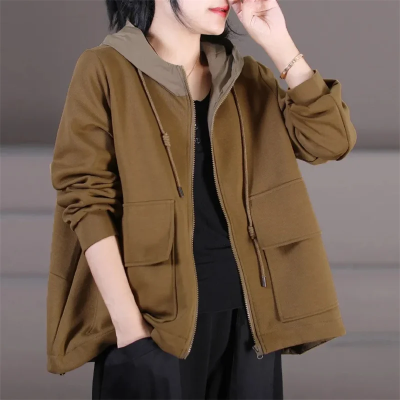 Literary Contrast Zipper Cardigan Sweater Coat Female 2023 Spring Autumn New Female Korean Version Loose Long Sleeved Hooded Top
Literary Contrast Zipper Cardigan Sweater Coat Female 2023 Spring Autumn New Female Korean Version Loose Long Sleeved Hooded Top