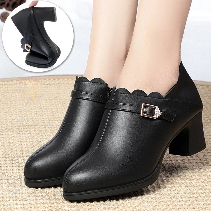 Fashion Soft Pumps For Women Office Shoes 5.5CM Square High Heel Comfortable Female Work PU Leather Mother Shoes Plus Size 41 
Fashion Soft Pumps For Women Office Shoes 5.5CM Square High Heel Comfortable Female Work PU Leather Mother Shoes Plus Size 41