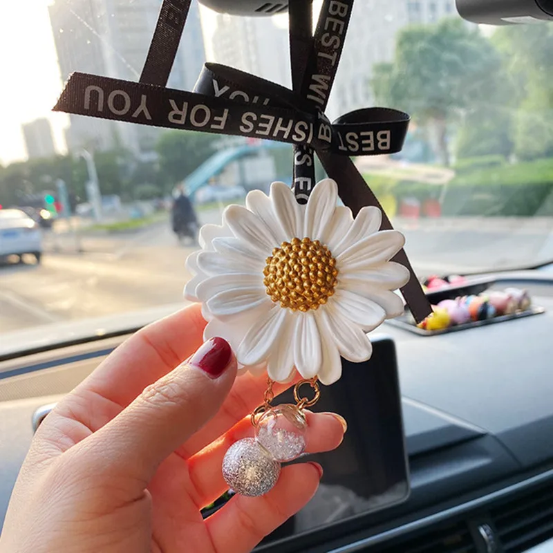Small Daisy High Quality Goddess Aroma Diffuser Stone Rearview Mirror Car Interior Pendant Ornament
Small Daisy High Quality Goddess Aroma Diffuser Stone Rearview Mirror Car Interior Pendant Ornament
