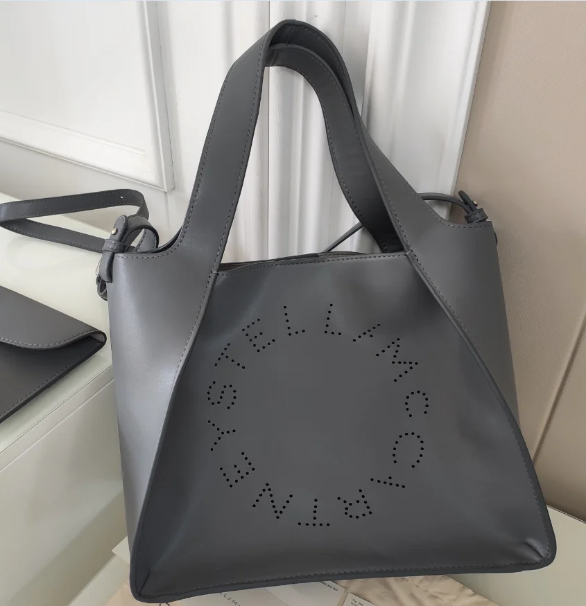 2022 new women's bag leisure bag shoulder bag crossbody bag small women's bag with square bag popular women's bag
2022 new women's bag leisure bag shoulder bag crossbody bag small women's bag with square bag popular women's bag
