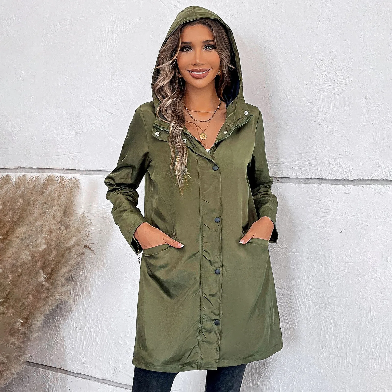Women Casual Solid Color Zipper Jacket Long Sleeve Coat Hooded Pocket Loose Female Rain Quick Dry Windbreak Camping Coat
Women Casual Solid Color Zipper Jacket Long Sleeve Coat Hooded Pocket Loose Female Rain Quick Dry Windbreak Camping Coat