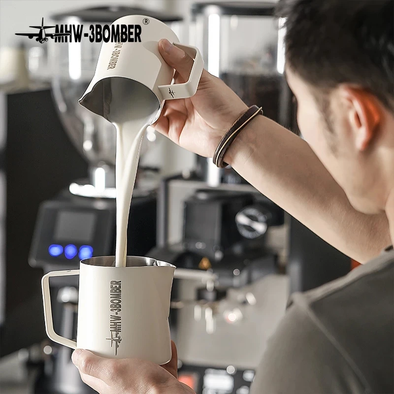 

MHW-3BOMBER Milk Frother Pitcher Jugs Crocodile Spout Stainless Steel Milk Foam Coffee Pull Flower Accessories Barista Tools