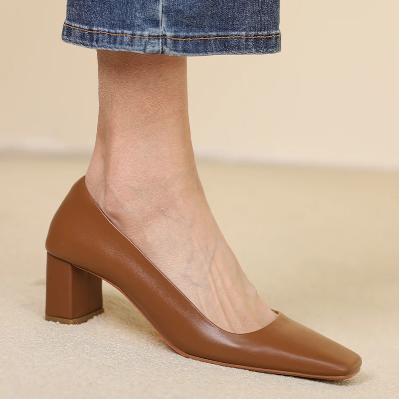Square Toe Simple Shoes Woman Korea Style Women Pumps On Thick Square Heel Cowhide Spring Daily Pumps Elegant Women Dress Pumps
Square Toe Simple Shoes Woman Korea Style Women Pumps On Thick Square Heel Cowhide Spring Daily Pumps Elegant Women Dress Pumps