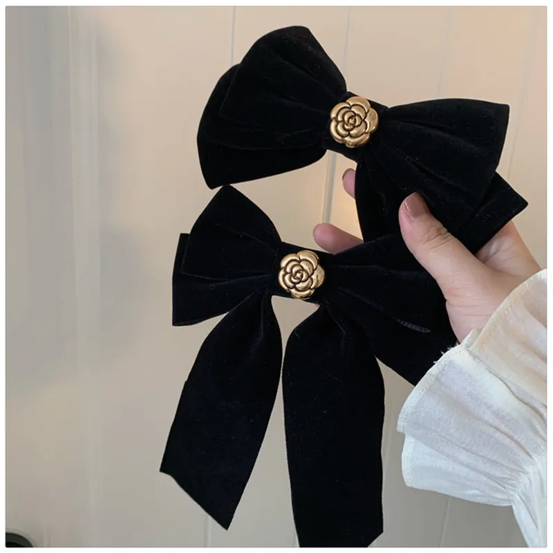 Vintage Black Big Large Velvet Bow Hair Clip For Women Girls Wedding Long Ribbon Korean Hairpins Barrette Hair Accessories 
Vintage Black Big Large Velvet Bow Hair Clip For Women Girls Wedding Long Ribbon Korean Hairpins Barrette Hair Accessories
