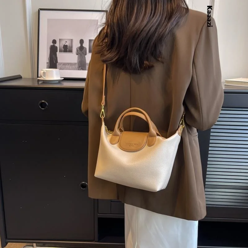 Vintage Fashion Casuals Handbags Ladies Crossbody Bag Women New 2023 Classic Shoulder Bag Luxury Designer Simple Soft Pu Leather
Vintage Fashion Casuals Handbags Ladies Crossbody Bag Women New 2023 Classic Shoulder Bag Luxury Designer Simple Soft Pu Leather