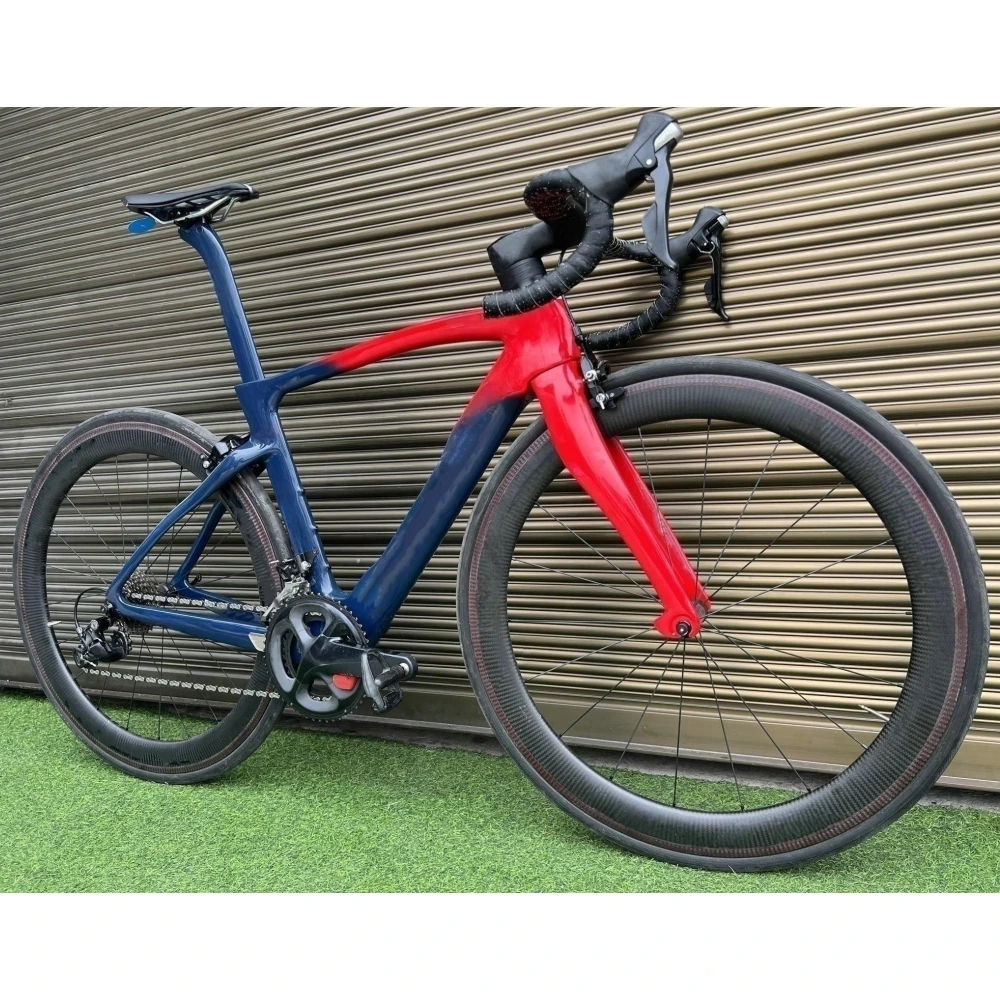 

F14 Полный дорожный углеродный велосипед, все гоночные велосипеды, дисковый тормоз, 700c, Углеродные колеса с R7010 групповым комплектом, Пользовательский логотип DPD XDB