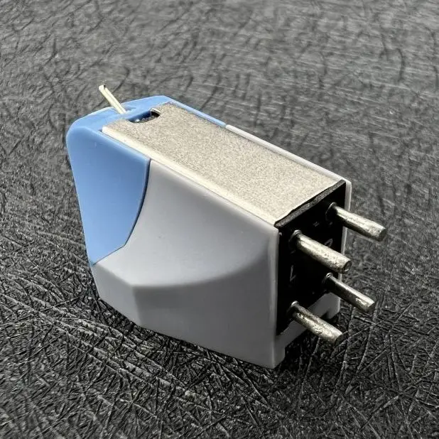 1Pcs Universal Moving Magnetic Cartridge Stylus For Turntable LP Vinyl Phonograph Record Player Needles Pickup HIFI Accessories
1Pcs Universal Moving Magnetic Cartridge Stylus For Turntable LP Vinyl Phonograph Record Player Needles Pickup HIFI Accessories