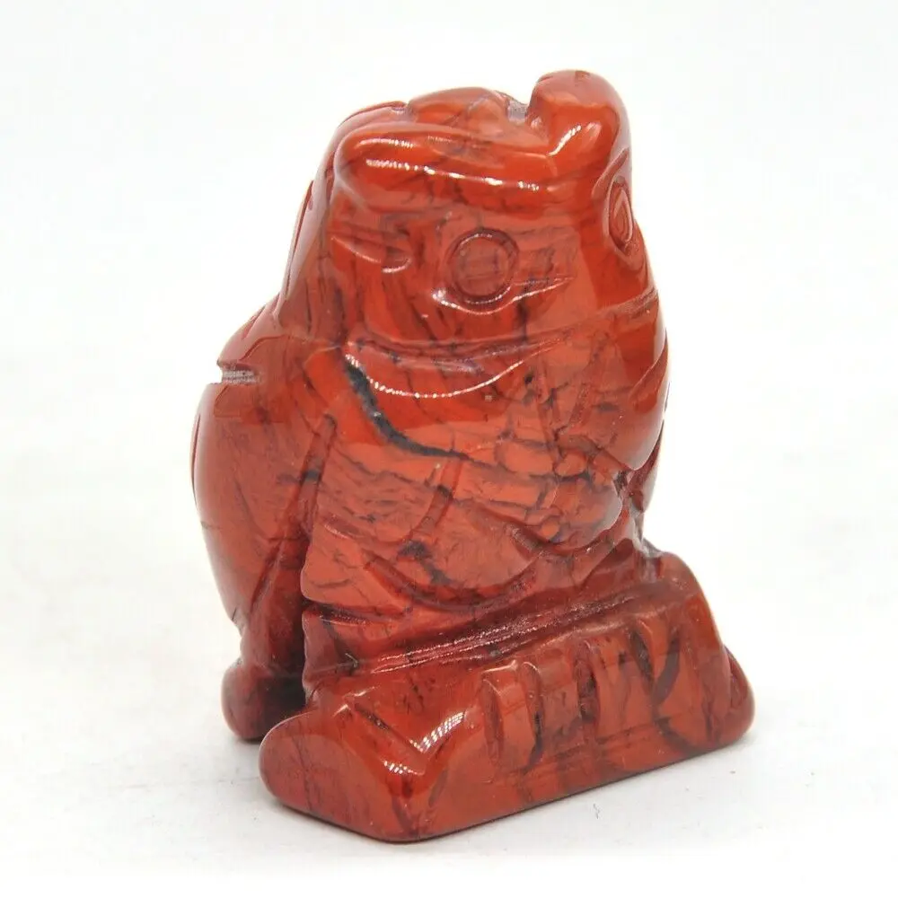 Статуя совы из черного обсидиана 
Статуя совы из черного обсидиана