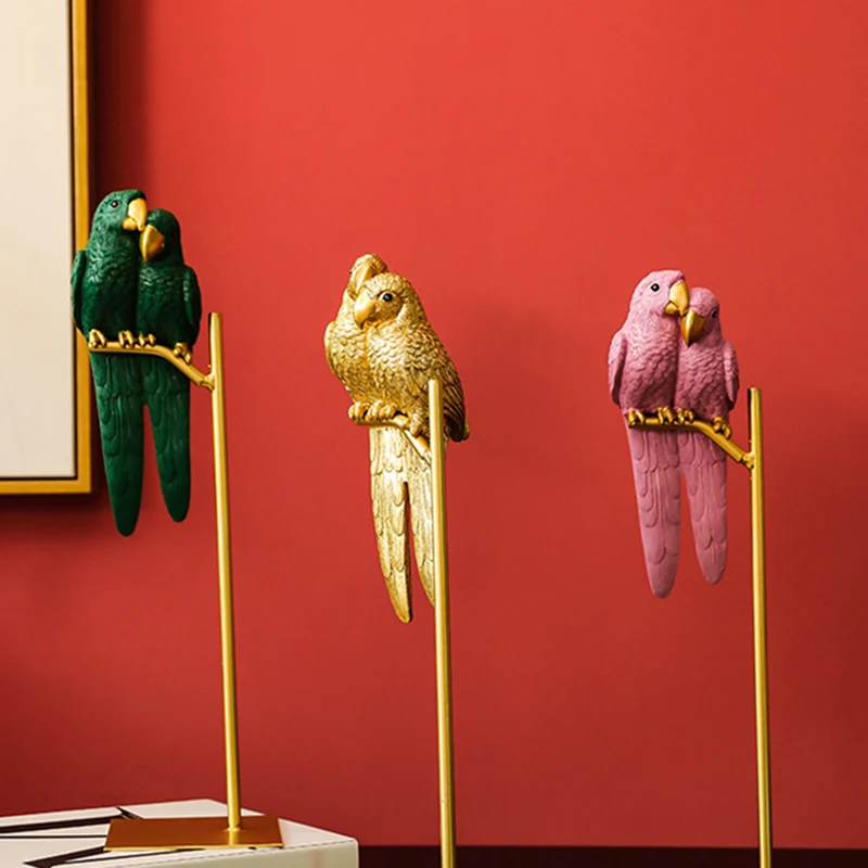 Nordic Creative Simulated Animal Parrot Bird Crafts Ornaments Miniature Animal Decoration Gold Modern Home Desktop Decoration
Nordic Creative Simulated Animal Parrot Bird Crafts Ornaments Miniature Animal Decoration Gold Modern Home Desktop Decoration