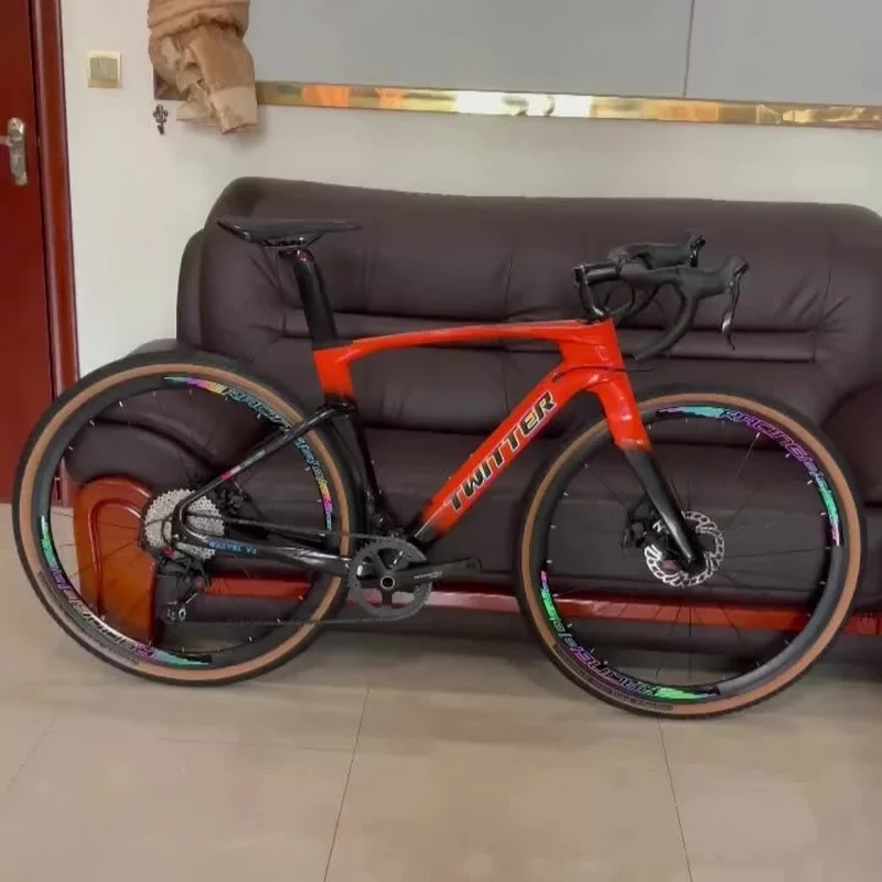 Chinese factory TWITTERbicicleta Gravel V2 RS-22S T900 carbon fiber road bike 40C off-road racing bike gravel bike carbonbicycle
Chinese factory TWITTERbicicleta Gravel V2 RS-22S T900 carbon fiber road bike 40C off-road racing bike gravel bike carbonbicycle