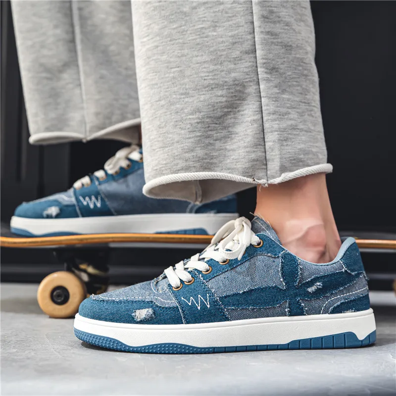 Men's Sneakers 2023 Summer Fashion New Lace Up Denim Fabric Low Top Sports Shoes for Men Outdoor Flat Casual Male Trainer Shoes
Men's Sneakers 2023 Summer Fashion New Lace Up Denim Fabric Low Top Sports Shoes for Men Outdoor Flat Casual Male Trainer Shoes