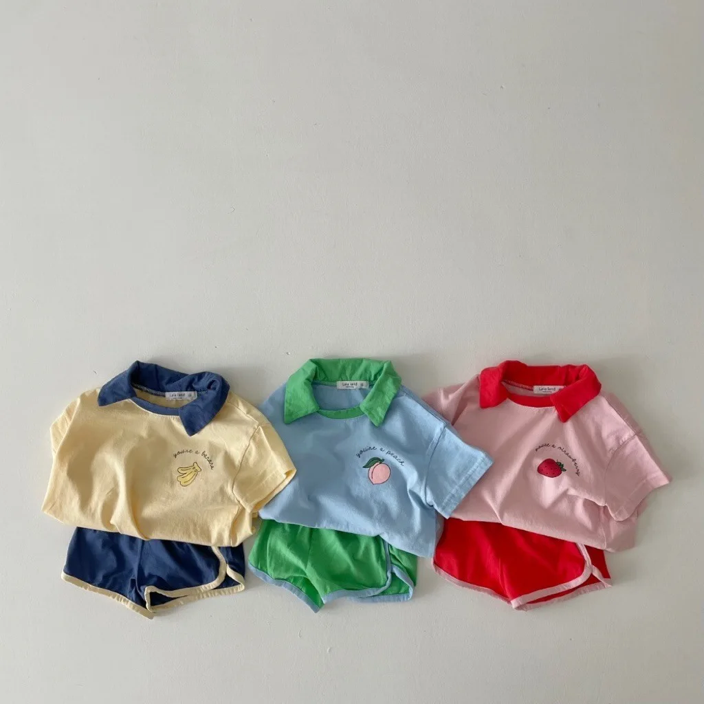 2022 Summer New Children Fashion Set Handsome Boy Fruit Turn-down Collar Short Sleeves Tops Girl Soft Cotton Shorts Suit
2022 Summer New Children Fashion Set Handsome Boy Fruit Turn-down Collar Short Sleeves Tops Girl Soft Cotton Shorts Suit