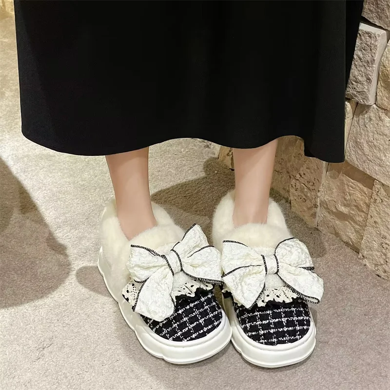 Lovely hand custom plus fleece warm casual all-in-one classic all-in-one casual fur boots big size women 35-41
Lovely hand custom plus fleece warm casual all-in-one classic all-in-one casual fur boots big size women 35-41