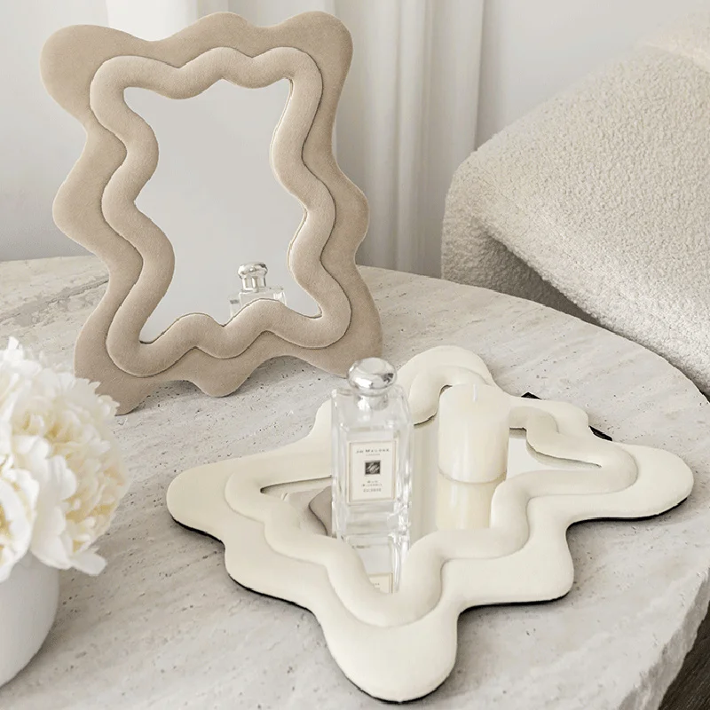 Wavy Decorative Mirrors Bedroom Aesthetic Jeweler Irregular Small Mirror Light Makeup Magnifying Espelho Home Decoration BB50JZ
Wavy Decorative Mirrors Bedroom Aesthetic Jeweler Irregular Small Mirror Light Makeup Magnifying Espelho Home Decoration BB50JZ