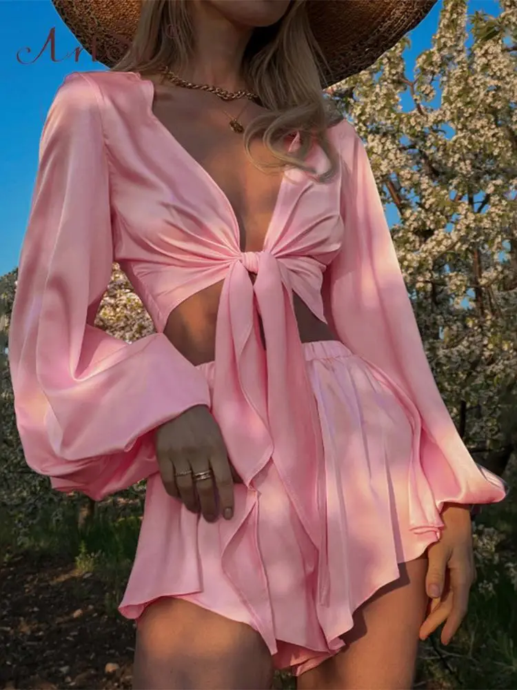 ArtSu Satin Two Piece Set Club Summer Long Sleeve Crop Top Shirts And Shorts Party Women Elegant Beach Sexy 2022 Women ANDYSU881
ArtSu Satin Two Piece Set Club Summer Long Sleeve Crop Top Shirts And Shorts Party Women Elegant Beach Sexy 2022 Women ANDYSU881