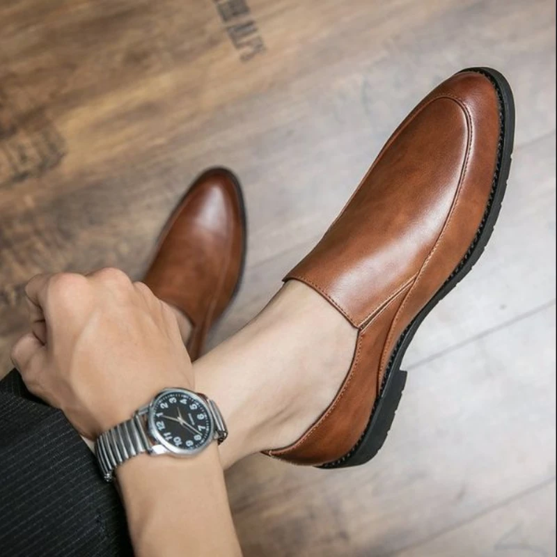 Summer New Men Simple PU Leather Shoes British Style Comfortable Thick Soled Breathable Casual Shoes Fashion Zapatos De Hombre
Summer New Men Simple PU Leather Shoes British Style Comfortable Thick Soled Breathable Casual Shoes Fashion Zapatos De Hombre