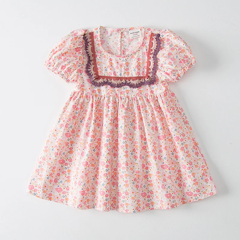Summer 2022 New Korean Version Bubble Sleeve Girls Dress Square Collar Lace Floral Princess Dress Short Sleeve Children's Dress
Summer 2022 New Korean Version Bubble Sleeve Girls Dress Square Collar Lace Floral Princess Dress Short Sleeve Children's Dress