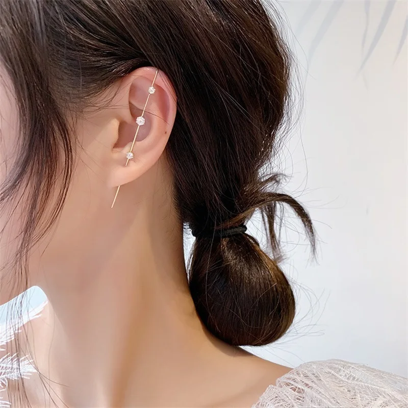 New RoseL 2022 Bohemian Wedding Ear Wrap Crawler Hook Earring Crystal Stud Earrings For Woman Lightning Zirconia Climber
New RoseL 2022 Bohemian Wedding Ear Wrap Crawler Hook Earring Crystal Stud Earrings For Woman Lightning Zirconia Climber