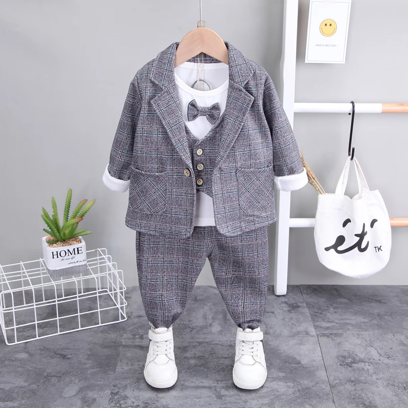 Children Clothes Spring Autumn Baby Boys Clothing Infant Lapel Plaid Suit T-Shirt Pants 3pcs/sets Toddler Casual Suit 0-5 Years
Children Clothes Spring Autumn Baby Boys Clothing Infant Lapel Plaid Suit T-Shirt Pants 3pcs/sets Toddler Casual Suit 0-5 Years