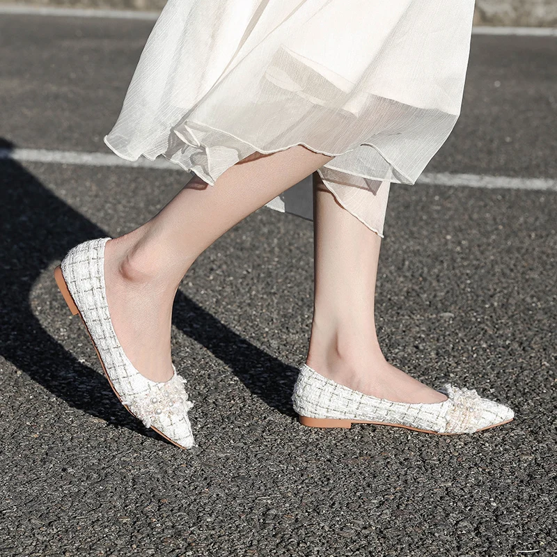 2022 Size Bead Belt New Pointed Classic Style Fairy Gentle Lady Single Summer All-Matching Pumps Female 3176
2022 Size Bead Belt New Pointed Classic Style Fairy Gentle Lady Single Summer All-Matching Pumps Female 3176