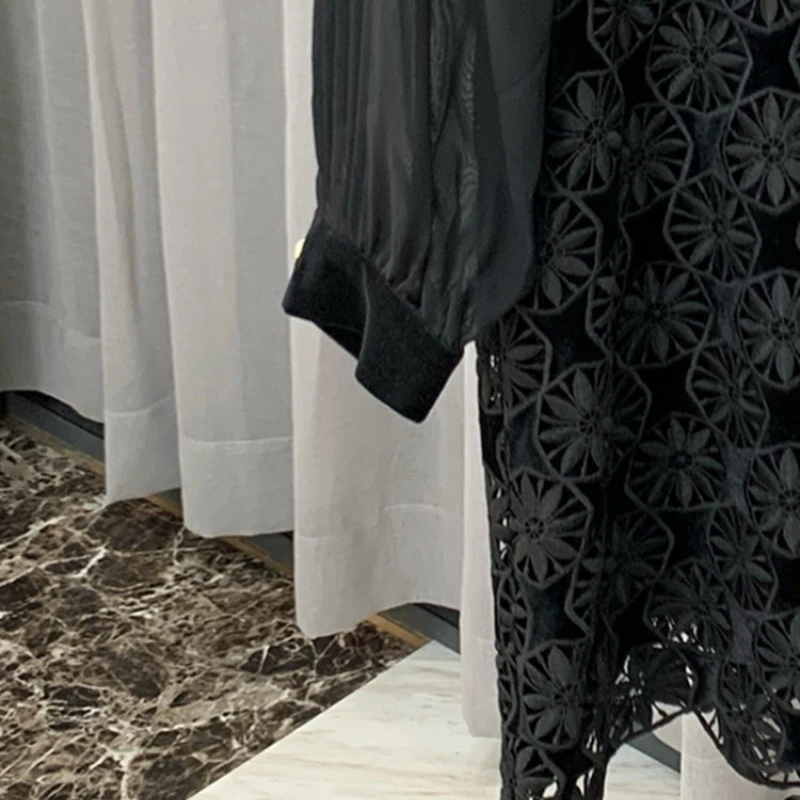 Lace Embroidery Hollow out Women Stitching Hip-packed Dress Turn-down Collar Long Sleeve Ladies Mini Robe
Lace Embroidery Hollow out Women Stitching Hip-packed Dress Turn-down Collar Long Sleeve Ladies Mini Robe