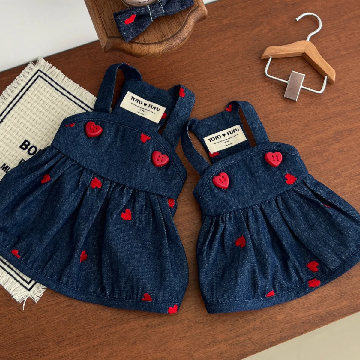 Four Seasons Pet Denim Love Strap Dress Pet Cat Dog Strap Dress Pumpkin Dress Bears Teddy Schnauzer Dog Dress Puppy Clothes
Four Seasons Pet Denim Love Strap Dress Pet Cat Dog Strap Dress Pumpkin Dress Bears Teddy Schnauzer Dog Dress Puppy Clothes
