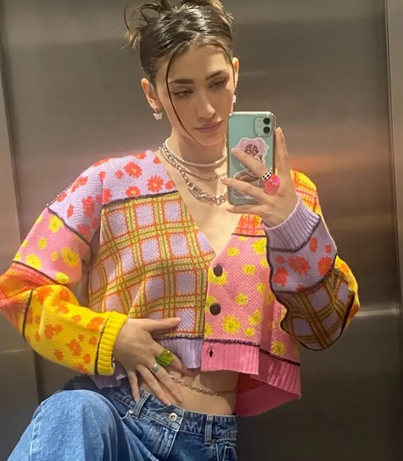 2022 New Women’s Autumn Sweater Coats Top Fashion Patchwork Knitted Cardigan Jackets Casual Girls Winter V-neck Sweaters Coat
2022 New Women’s Autumn Sweater Coats Top Fashion Patchwork Knitted Cardigan Jackets Casual Girls Winter V-neck Sweaters Coat