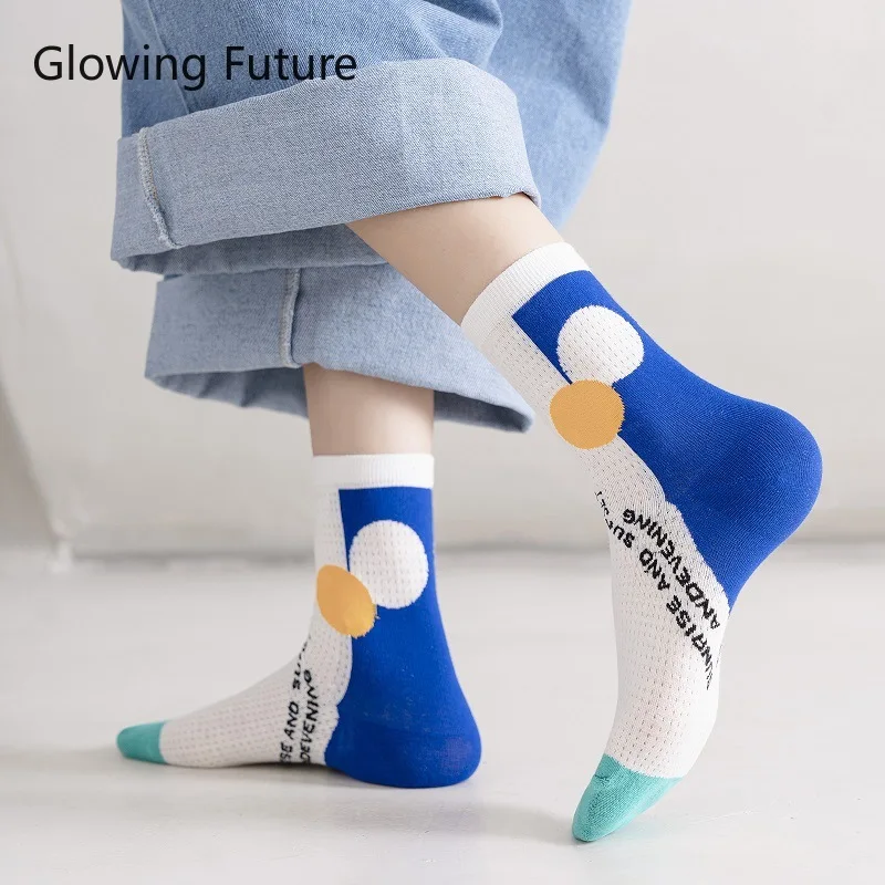 2022 Fashion Klein Blue Cute Flower Women Socks Kawaii Korean Style Cotton Casual Ladies Sukka Spring Breathable Female Tube Sox
2022 Fashion Klein Blue Cute Flower Women Socks Kawaii Korean Style Cotton Casual Ladies Sukka Spring Breathable Female Tube Sox