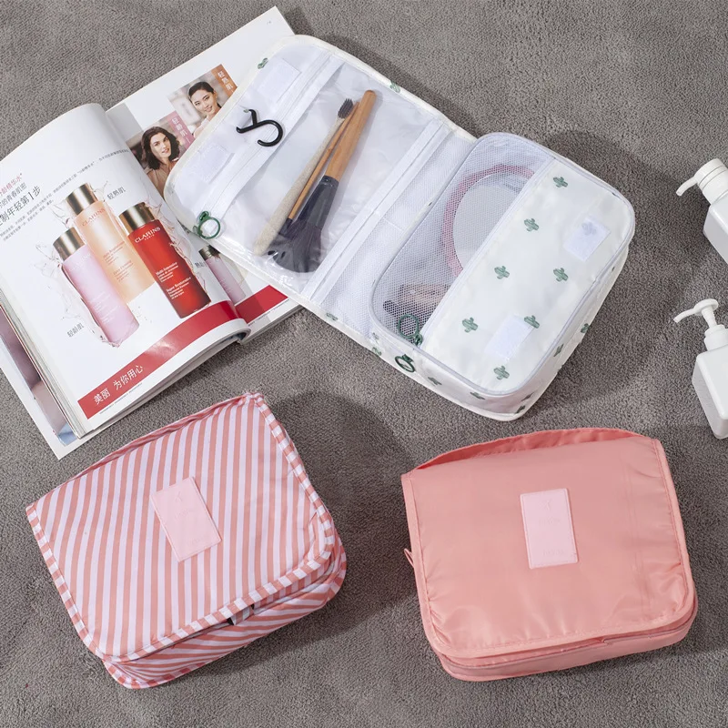 New women large-capacity water proof Oxford wash bag folding travel cosmetics toiletries Organiser bathroom hook make up cases
New women large-capacity water proof Oxford wash bag folding travel cosmetics toiletries Organiser bathroom hook make up cases