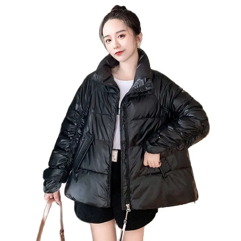 Fashion A-shaped Bright Coats Woman Winter 2022 New Short Stand-up Collar Parkas Korean Version Light Down Cotton Coat Women
Fashion A-shaped Bright Coats Woman Winter 2022 New Short Stand-up Collar Parkas Korean Version Light Down Cotton Coat Women
