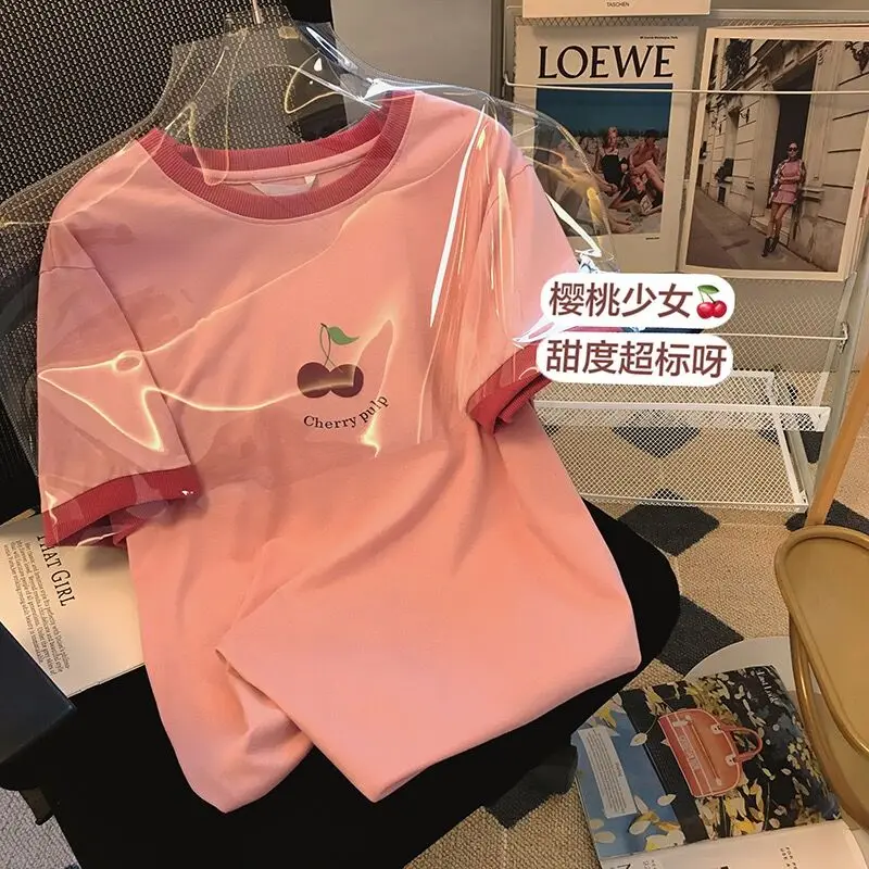 Женская хлопковая футболка с коротким рукавом, розовая футболка с контрастным принтом вишни, уличная одежда с круглым вырезом, женские топы...
Женская хлопковая футболка с коротким рукавом, розовая футболка с контрастным принтом вишни, уличная одежда с круглым вырезом, женские топы...