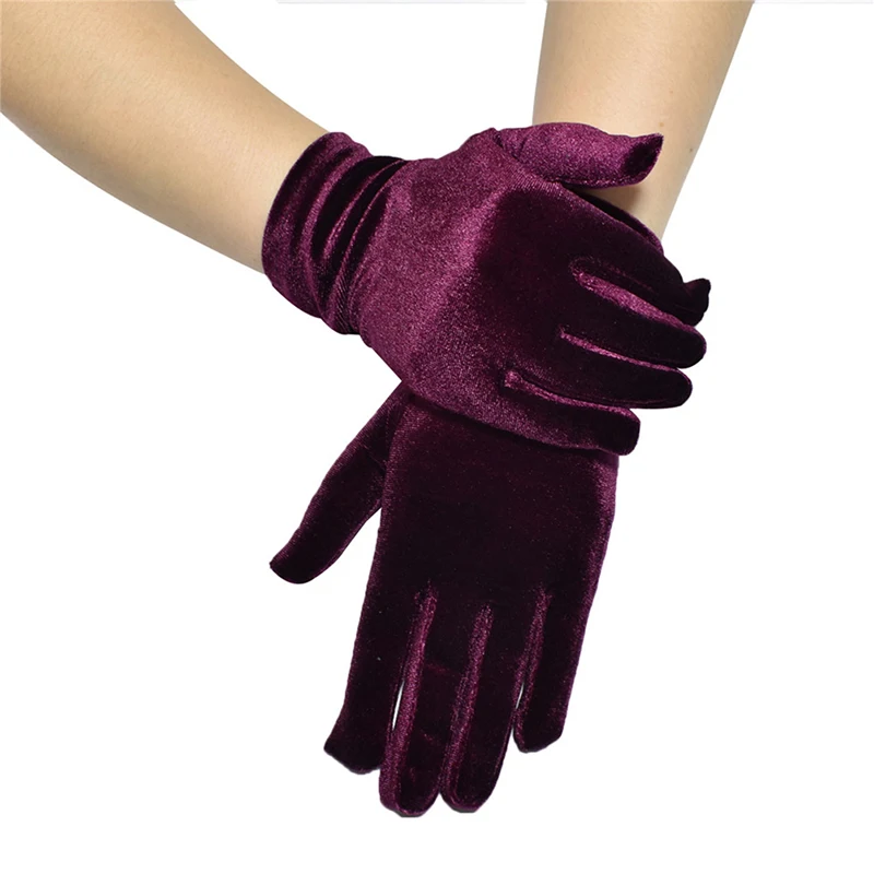 1Pair Short Opera Velvet Gloves Stretchy Wrist Length Banquet Gloves Tea Party Costume Gloves Christmas Gift Party Accessories
1Pair Short Opera Velvet Gloves Stretchy Wrist Length Banquet Gloves Tea Party Costume Gloves Christmas Gift Party Accessories