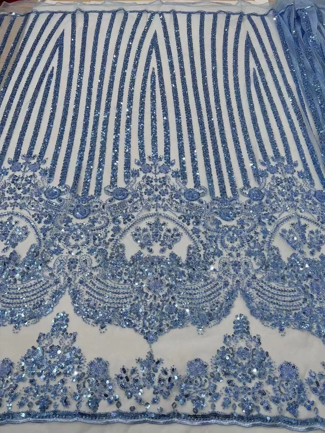 Модная африканская кружевная ткань 2022, высокое качество, небесно-голубое французское кружево с блестками, шитье, нигерийские кружевные тка...
Модная африканская кружевная ткань 2022, высокое качество, небесно-голубое французское кружево с блестками, шитье, нигерийские кружевные тка...