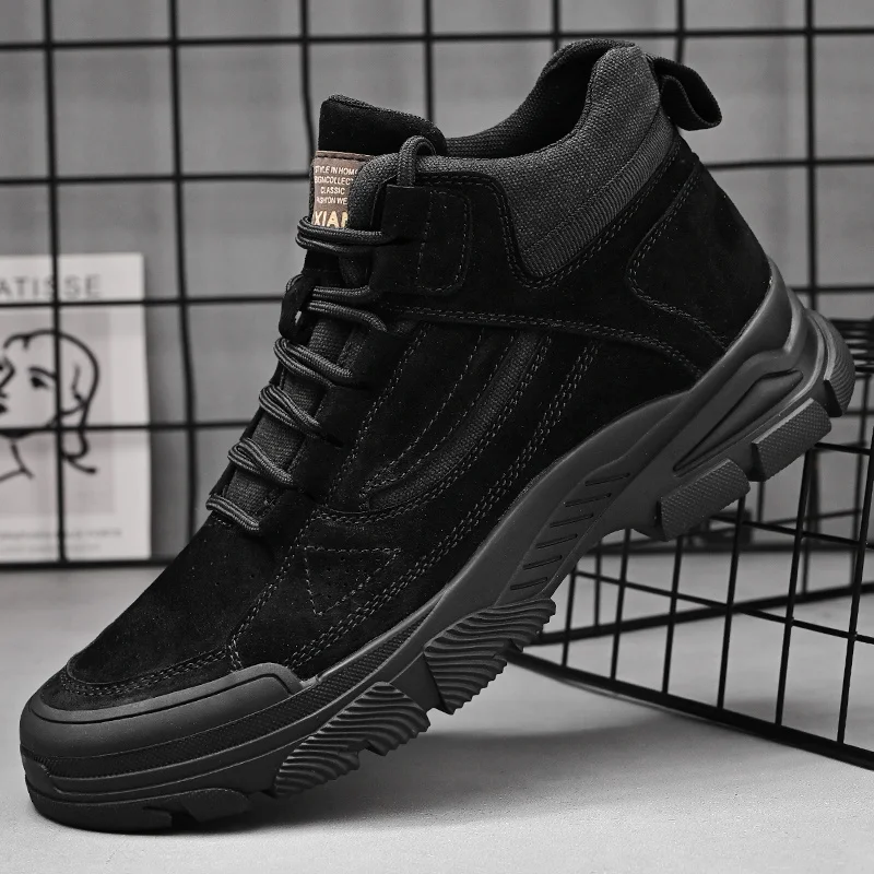 Модные мужские ботинки, высокие ботинки на толстой подошве, зимние плюшевые теплые хлопковые ботинки, британская Повседневная Рабочая обувь с высоким помощником 
Модные мужские ботинки, высокие ботинки на толстой подошве, зимние плюшевые теплые хлопковые ботинки, британская Повседневная Рабочая обувь с высоким помощником