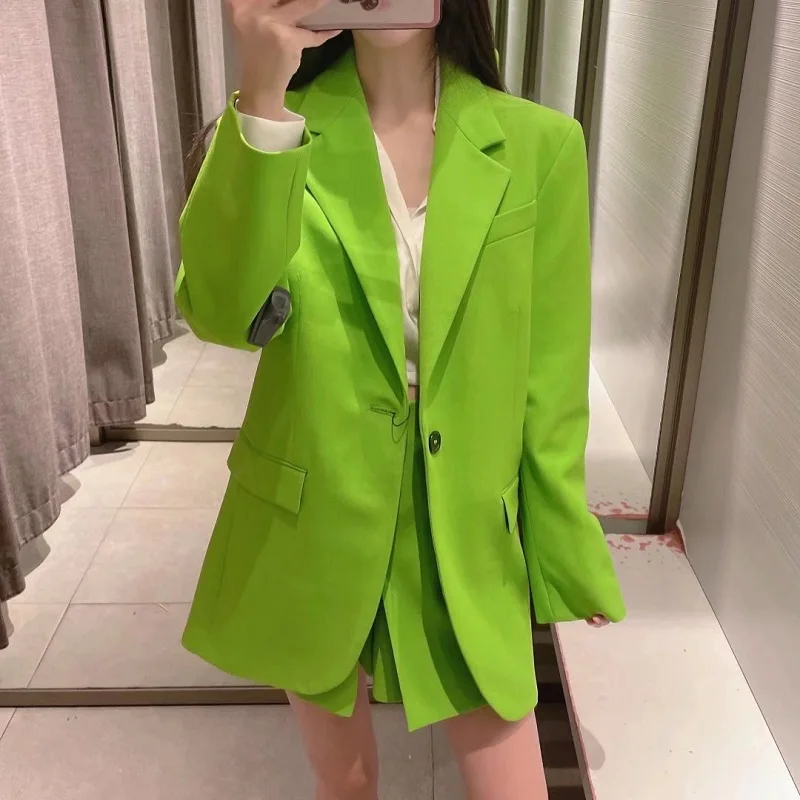 Women Femme Green Solid Single Button Office Loose Blazer Suit Jacket Coat + High Waist Culottes Shorts Female Two Piece 2Pc Set
Women Femme Green Solid Single Button Office Loose Blazer Suit Jacket Coat + High Waist Culottes Shorts Female Two Piece 2Pc Set
